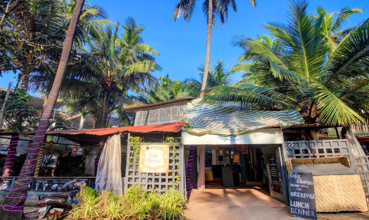Treebo Trend Ashwem Beach Resort Goa Mandrem Exterior foto