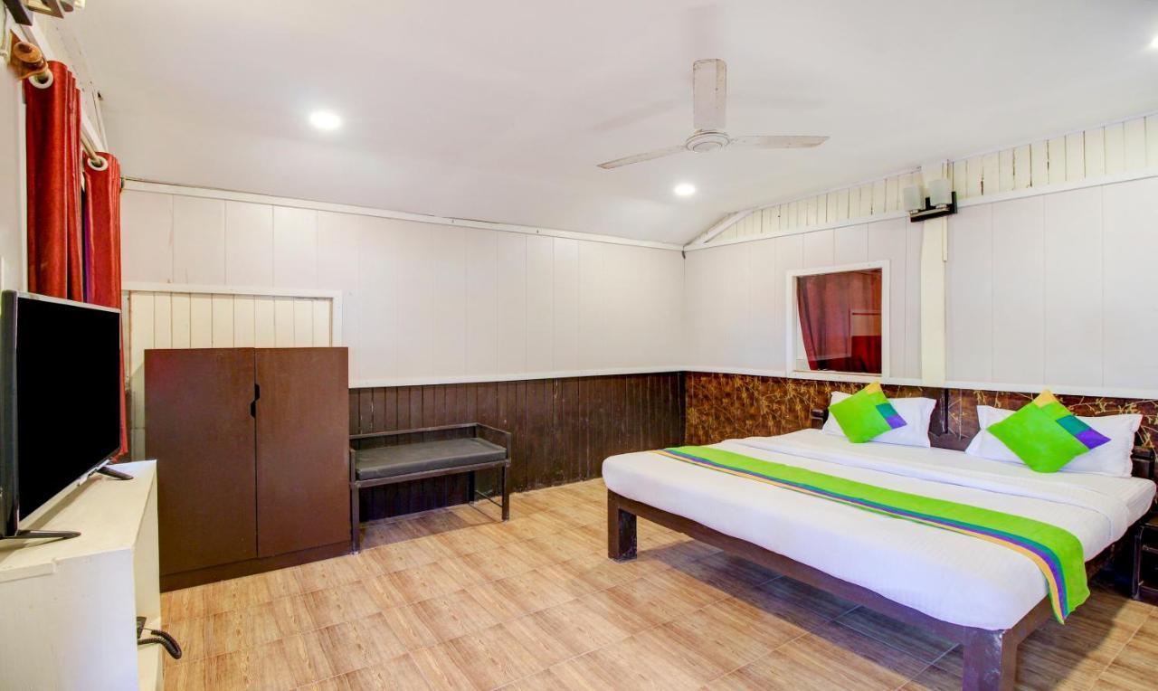 Treebo Trend Ashwem Beach Resort Goa Mandrem Exterior foto